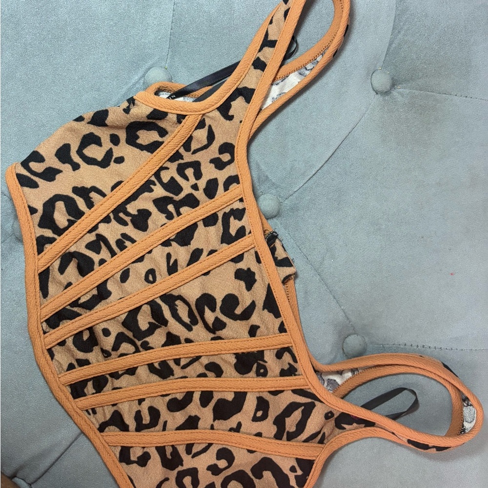Cheetah Print crop top with zipper
